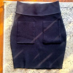 Wilfred Black knit skirt